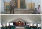 Bhabinkamtibmas-Polsek-Hawu-Mehara-laksanakan-Pengamanan-Pada-Gereja