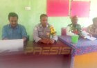 Bhabinkamtibmas-Polres-Sabu-Raijua-Hadiri-Rapat-Pembentukan-Paralegal-di-Desa-Deme