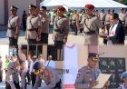Tongkat-Estafet-Kepemimpinan-Berlanjut,-Kapolres-Sabu-Raijua-Pimpin-Sertijab-Kabag-SDM-dan-Kasat-Reskrim