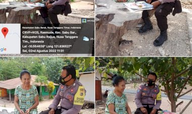 Bhabinkamtibmas-Polsek-Sabu-Barat-melakukan-Door-To-Door-sistem-(DDS)-untuk-bersilaturahmi-ke-masyarakat