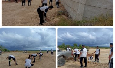 Peduli-Kebersihan,-Kapolres-Sarai-pimpin-giat-kebersihan-Mako-polres-sarai