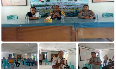 JUM'AT-CURHAT,-Kapolres-Sarai-bersama-PJU-dan-Bhabinkamtibmas-Dengar-keluh-kesah-masyarakat-Desa-Raeloro