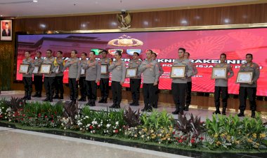 Kapolri-Buka-Rakernis-Gabungan-4-Satker-Polri