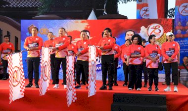 Kapolri-Buka-Bhayangkara-Fun-Walk-2024:-Bersama-Bergerak-untuk-Persatuan