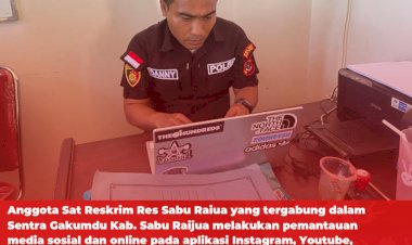 Anggota-Sat-Reskrim-Res-Sabu-Raijua-Melakukan-Pemantauan-Media-Sosial
