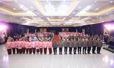 Peringati-HKGB-ke-72,-Ketum-Bhayangkari:-Istri-Harus-Jadi-Support-System-Suami 