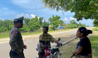 SATUAN-LALU-LINTAS-POLRES-SABU-RAIJUA-LAKSANAKAN-KEGIATAN-OPERASI-KESELAMATAN-2025