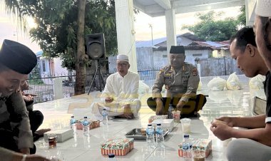 Polres-Sabu-Raijua-Gelar-Buka-Puasa-Bersama-Warga-Di-Masjid-An-nur-Seba