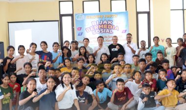 Sat-Reskrim-Polres-Sabu-Raijua-Sosialisasikan-Penggunaan-Media-Sosial-dan-UU-ITE-kepada-PPA-IQ-0473-Kaliha