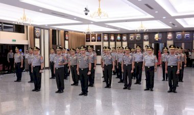 Kapolri-Pimpin-Korps-Raport-38-Pati-Polri-Termasuk-Dua-Jenderal-Bintang-Tiga