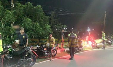 Sat-Lantas-Polres-Sabu-Raijua-Berhasil-Cegah-Balap-Liar-dengan-Patroli-Malam