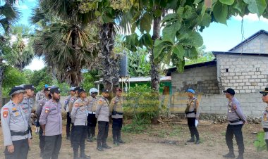 Polres-Sabu-Raijua-Amankan-Kegiatan-Pawai-Paskah-di-Klasis-Sabu-Barat,-Kabupaten-Sabu-Raijua