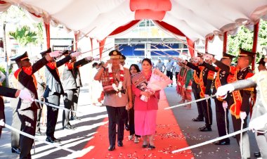 Kapolda-NTT-Sambut-Hangat-Brigjen-Pol.-Baskoro-Tri-Prabowo-sebagai-Wakapolda-NTT-yang-Baru