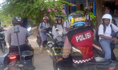 Dalam-Menjaga-Ketertiban-Di-Wilayah-Hukum-Polres-Sabu-Raijua-Satuan-Samapta-Laksanakan-Kegiatan-Patroli