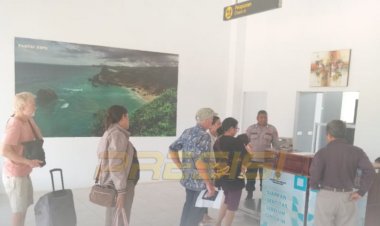 Polres-Sabu-Raijua-Amankan-Penerbangan-Pesawat-Susi-Air-di-Bandara-Tardamu-Sabu