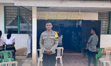 Polres-Sabu-Raijua-Amankan-Ibadah-Mingguan-di-Gereja-Sesawi-Lederaemawide