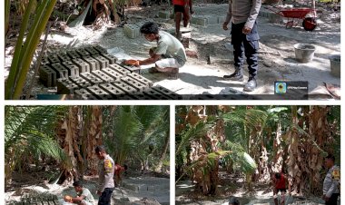 Bhabinkamtibmas-Polsek-Sabu-Barat-Laksanakan-Giat-Sambang,-Problem-Solving,-Dan-Himbauan-Kamtibmas-Di-Desa-Ledeana