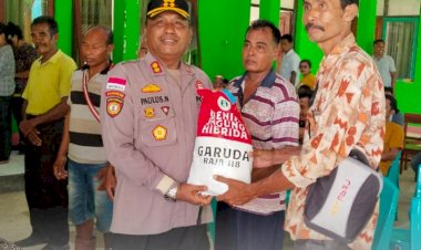 Penyerahan-Bibit-Jagung-Hibrida-untuk-Petani-Sabu-Raijua