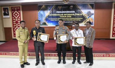 Polda-NTT-Raih-Predikat-“Menuju-Informatif”-di-Anugerah-Keterbukaan-Informasi-Publik-2025