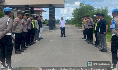 Polres-Sabu-Raijua-Laksanakan-Sosialisasi-Larangan-PNPP-Berbahaya-Hidup-Hedon-atau-Ikut-dalam-Kelompok-yang-Dapat-Dipersepsikan-Bergaya-Hedon/Glamor