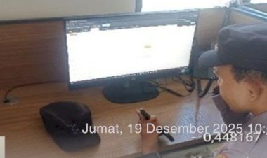 Anggota-SPKT-Polres-Sabu-Raijua-Bantu-Masyarakat-Melalui-Layanan-Panggilan-110