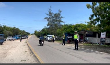 Patroli-dan-Pengaturan-Lalulintas-Polres-Sabu-Raijua-Berjalan-Lancar