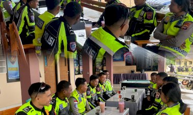 Sat-Lantas-Polres-Sabu-Raijua-Gelar-Coffee-Morning,-Bahas-Anev-Kamseltibcarlantas
