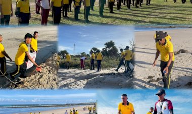 Polres-Sabu-Raijua-Gelar-Kurvei-Jumat-Bersih-di-Pantai-Napae,-Wujud-Kepedulian-Lingkungan-dan-Pelayanan-Masyarakat