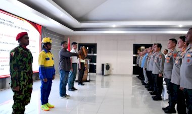 Kapolda-NTT-Pimpin-Apel-Siaga-Kamtibmas,-Komitmen-Bersama-Dikukuhkan:-NTT-Aman-untuk-Indonesia-Hebat