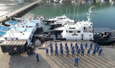 Polda-NTT-Kawal-Tradisi-Empat-Abad-Semana-Santa-Larantuka-dengan-Sentuhan-Kasih