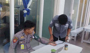 Dalam-mendukung-kelancaran-tugas-pengamanan-pelayanan-hari-raya-paskah-Dokkes-Polres-Sabu-Raijua-lakukan-pengecekan-Kesehatan-Personil