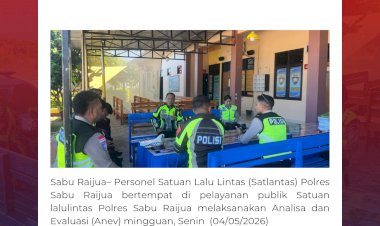 Kasat-Lantas-Polres-Sabu-Raijua-tekankan-disiplin-anggota-di-lapangan 
