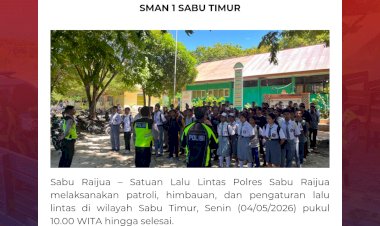 Sat-Lantas-Polres-Sabu-Raijua-Patroli-dan-Beri-Himbauan-Kamseltibcar-Lantas-ke-Siswa-SMAN-1-Sabu-Timur