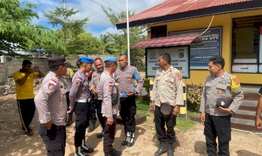 Kasie-Propam-Polres-Sabu-Raijua-Lakukan-Gaktibplin-di-Polsek-Sabu-Timur,-Tegaskan-Disiplin-dan-Profesionalisme-Anggota