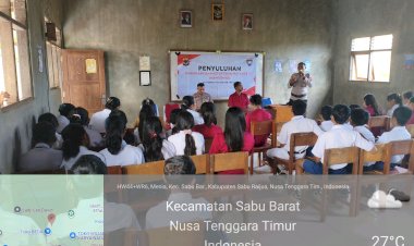 Peduli-Generasi-Muda,-Sat-Binmas-Polres-Sabu-Raijua-Turun-ke-Sekolah-Cegah-Bullying-dan-Kenakalan-Remaja