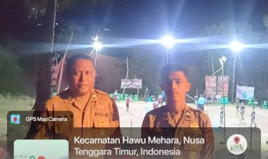 Sampai-Tengah-Malam,-Polisi-Tetap-Hadir-Jaga-Sportivitas-dan-Keamanan-Turnamen-Voli