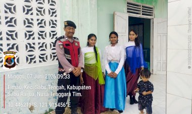 Pengamanan-Maksimal-Polsek-Sabu-Timur,-Ibadah-Minggu-Berlangsung-Aman-dan-Kondusif