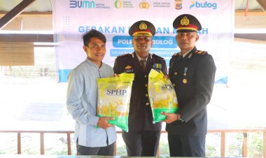 Menyambut-Hari-Bhayangkara-ke-80,-Polres-Sabu-Raijua-Tebar-Kepedulian-Lewat-Gerakan-Pangan-Murah