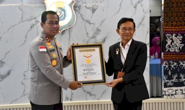 Polda-NTT-Torehkan-Rekor-MURI-Dunia,-Pelopor-Terapi-Kesehatan-Mental-bagi-Anggota-dan-Masyarakat