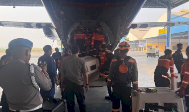 *Terus-Bergerak-Cepat,-Polri-Kembali-Kirim-K9,-Obat-obatan-dan-3,4-Ton-Bantuan-ke-NTT*