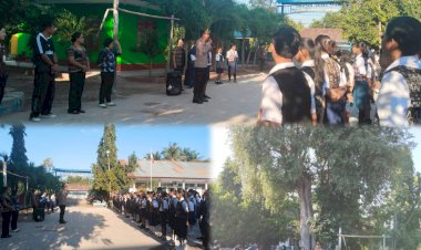 Polisi-Masuk-Sekolah,-Kapolsek-Sabu-Barat-Ajak-Pelajar-Tumbuh-Disiplin-dan-Jauhi-Bullying