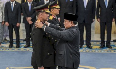 Ibu,-Jendral-Suyudi,-dan-Hukum-Baru