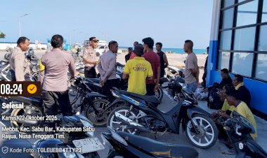 Bukan-Sekadar-Menjaga-Keamanan,-Polsek-Sabu-Barat-Hadir-Peduli-Pemuda-Pengangguran