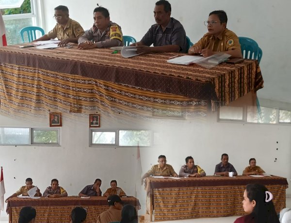 Bhabinkamtibmas Polsek Sabu Barat Hadiri Rapat Pembentukan Panitia Pemilihan RT/RW di Kelurahan Mebba