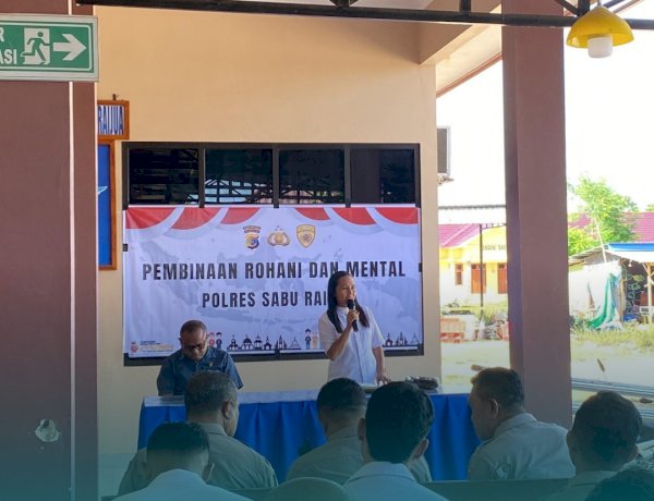 Polres Sabu Raijua Gelar Pembinaan Rohani dan Mental untuk Personil dan Tahanan