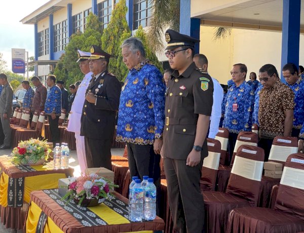 Kapolres Sabu Raijua Ikuti Upacara Bendera Peringatan Hari Lahir Pancasila di Kantor Bupati Sabu Raijua
