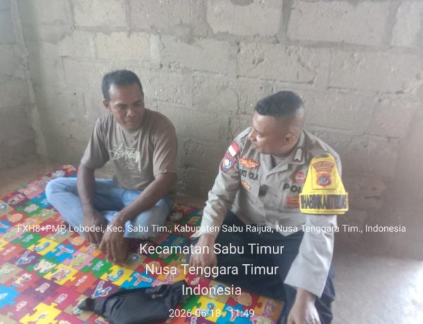 Wujud Kepedulian Polri, Bhabinkamtibmas Sambangi Warga dan Ajak Jaga Kebersihan Lingkungan