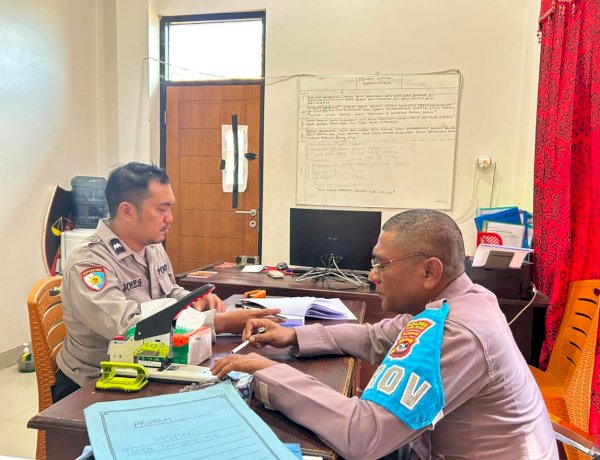 Matangkan Persiapan Audit Itwasum Polri T.A. 2026, Siwas Polres Sabu Raijua Intensifkan Pengecekan Administrasi