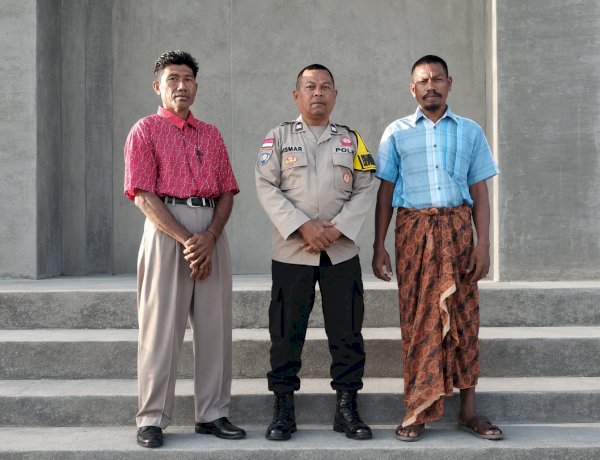 Bhabinkamtibmas Polres Sabu Raijua Amankan Ibadah Minggu dan Sampaikan Pesan Kamtibmas kepada Jemaat di Hawu Mehara   