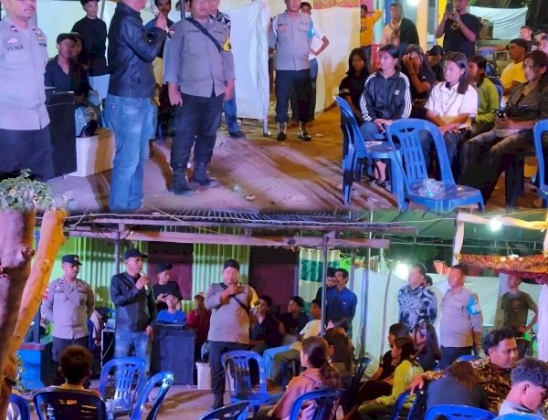 Polisi Hadir di Tengah Kebahagiaan Warga, Kapolsek Sabu Barat Patroli Resepsi Pernikahan